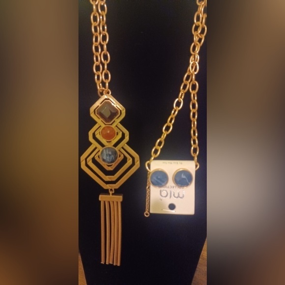 Mia 22” Pendant Necklace Tri Colored Gems & Earrings Gold Fringe - Picture 4 of 11